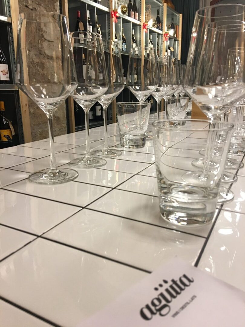 Cata de vinos y Musas